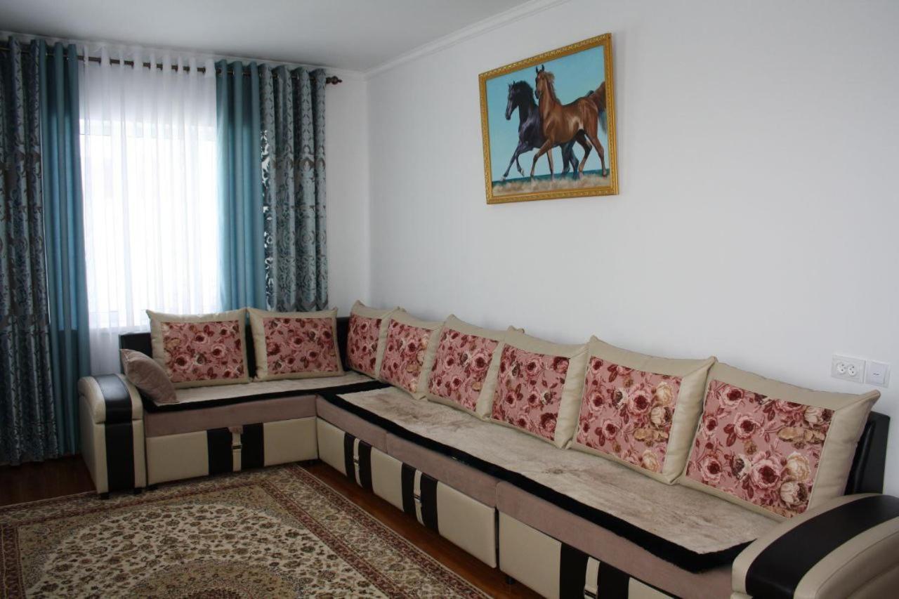 Barskoon Guest House Shirin מראה חיצוני תמונה